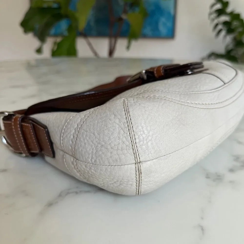 COACH Y2K Vintage Soho Medium Buckle Leather Shoulder Bag F12301 Cream Brown